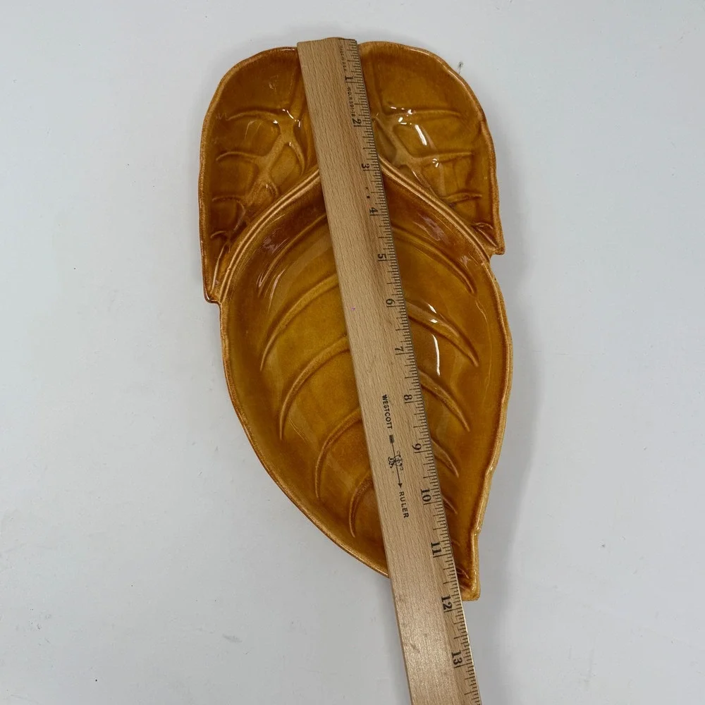 MCM Vintage California USA Leaf Shaped Ceramic Candy Dish Trinket Plate Brown s1